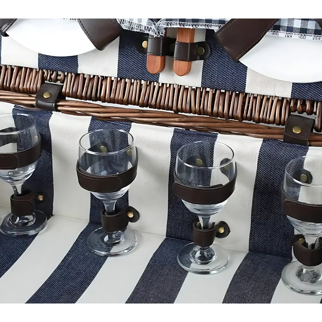 Extra large picnic basket - Set for 4