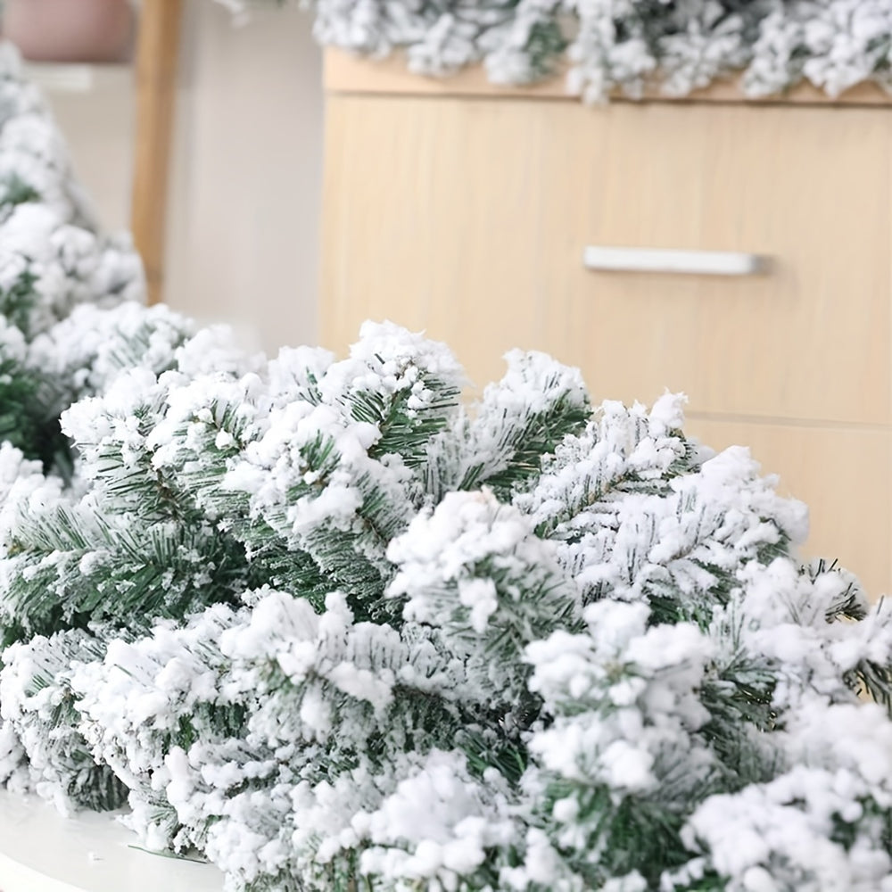 9ft Classic Snow-Flocked Christmas Garland