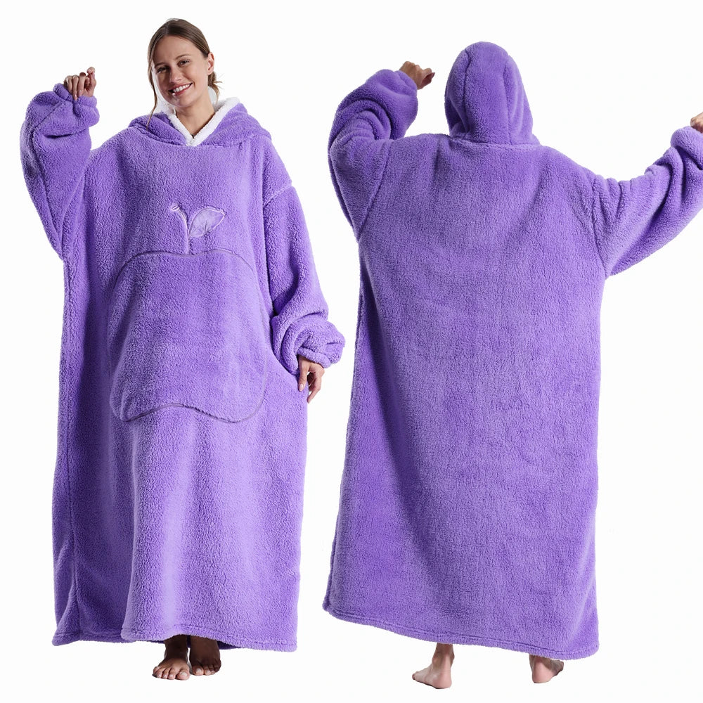 Oversized wearable blanket