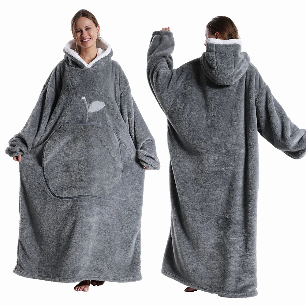 Oversized wearable blanket