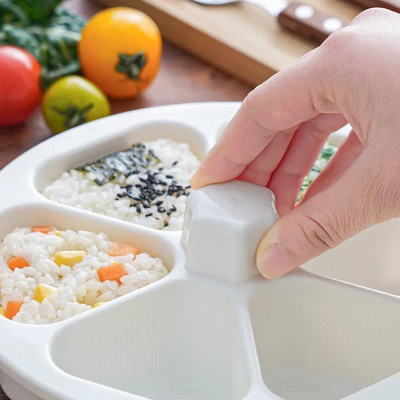Onigiri maker - Triangle sushi mould for rice balls
