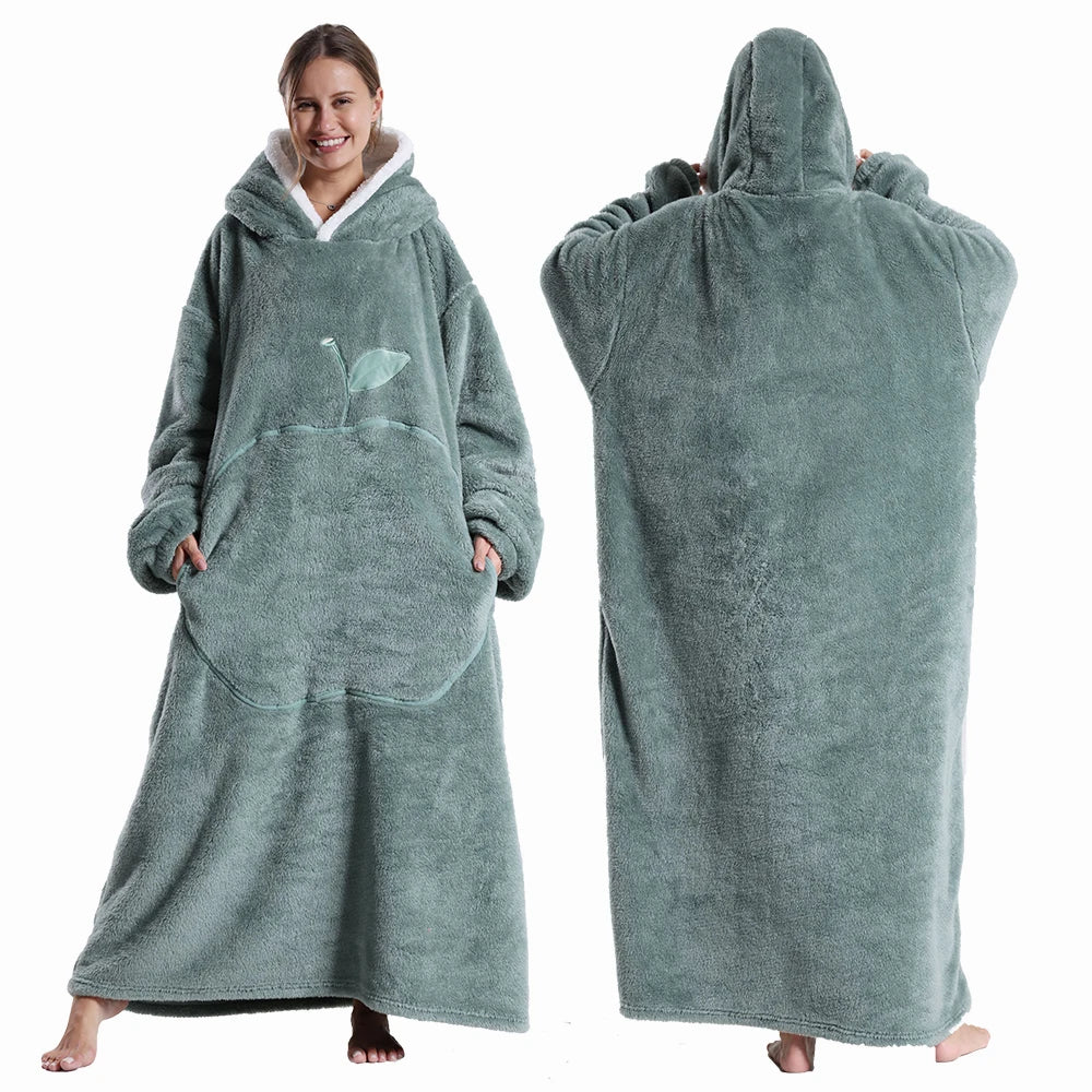 Oversized wearable blanket